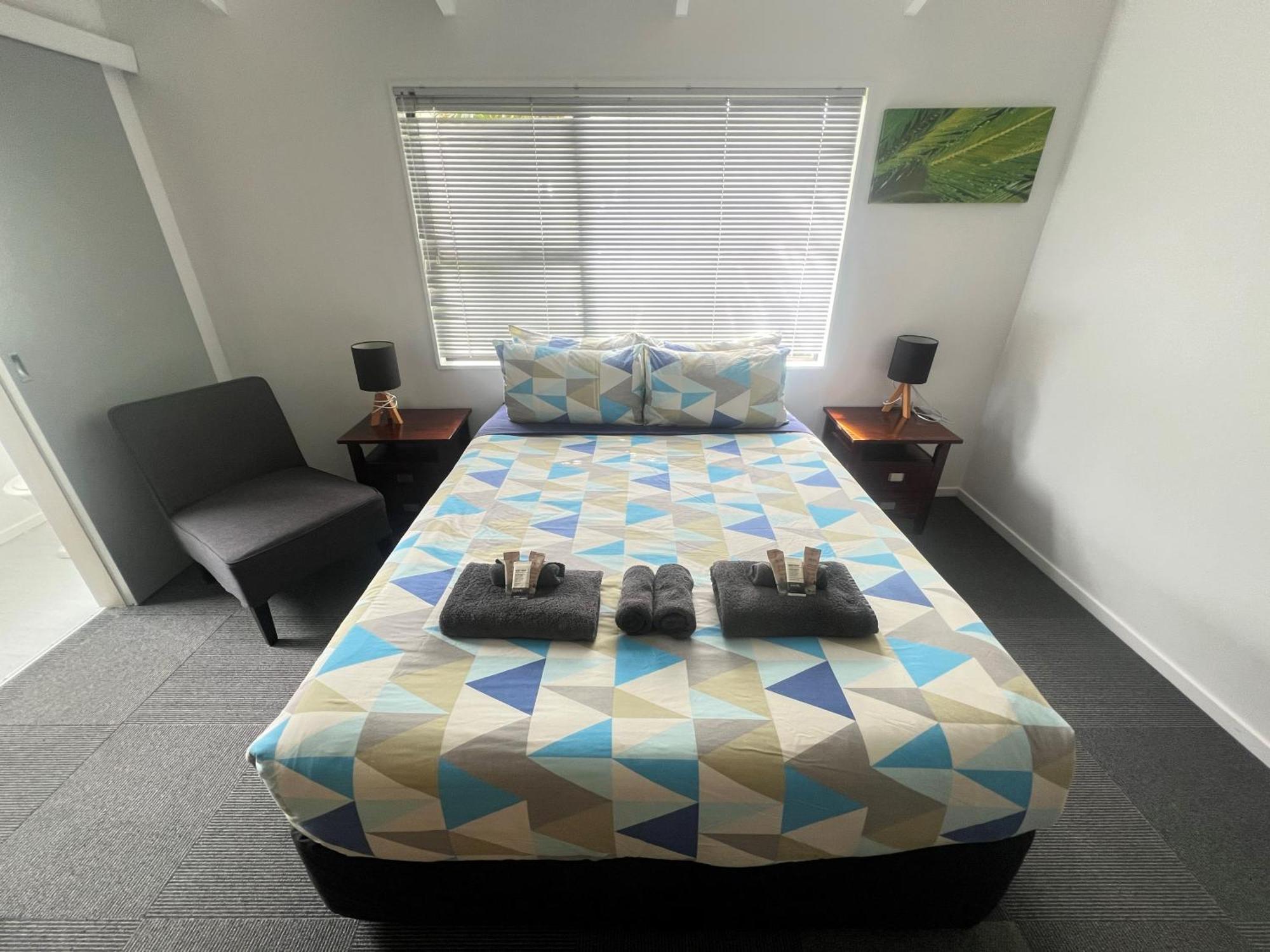 Waiheke Backpackers Hostel Onetangi Buitenkant foto