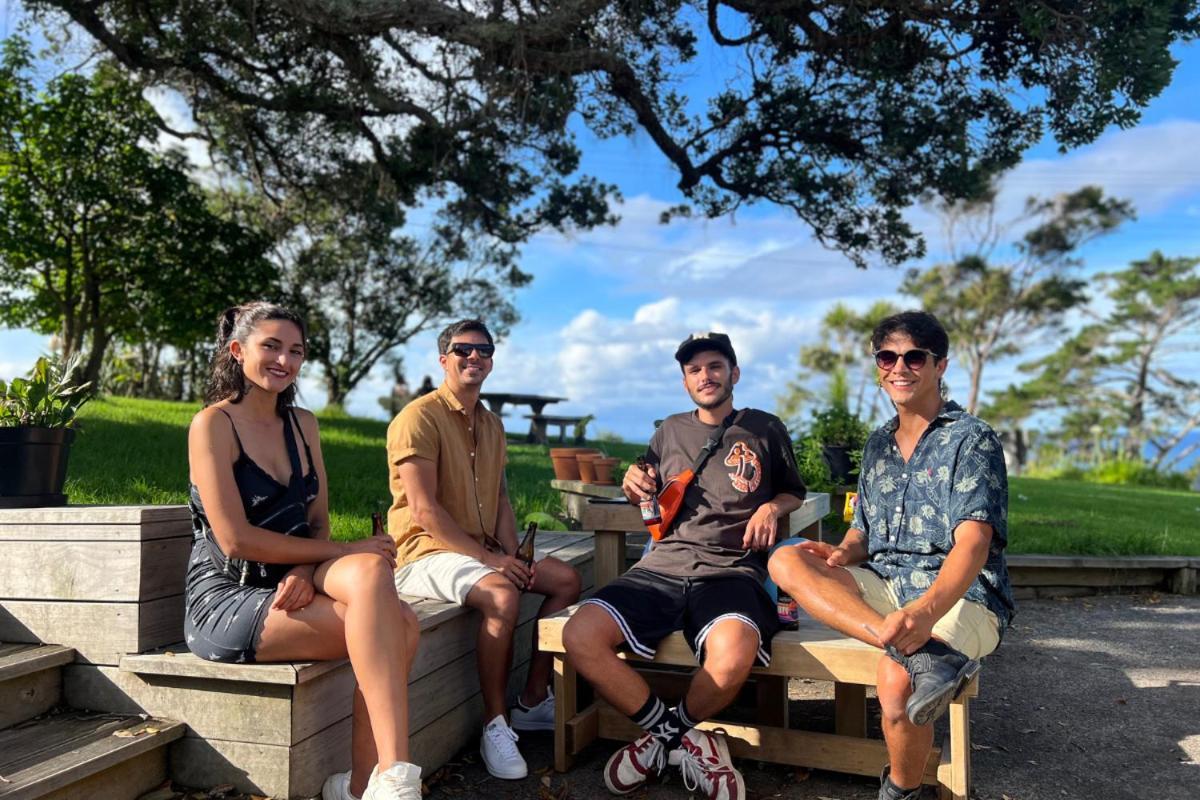 Waiheke Backpackers Hostel Onetangi Buitenkant foto