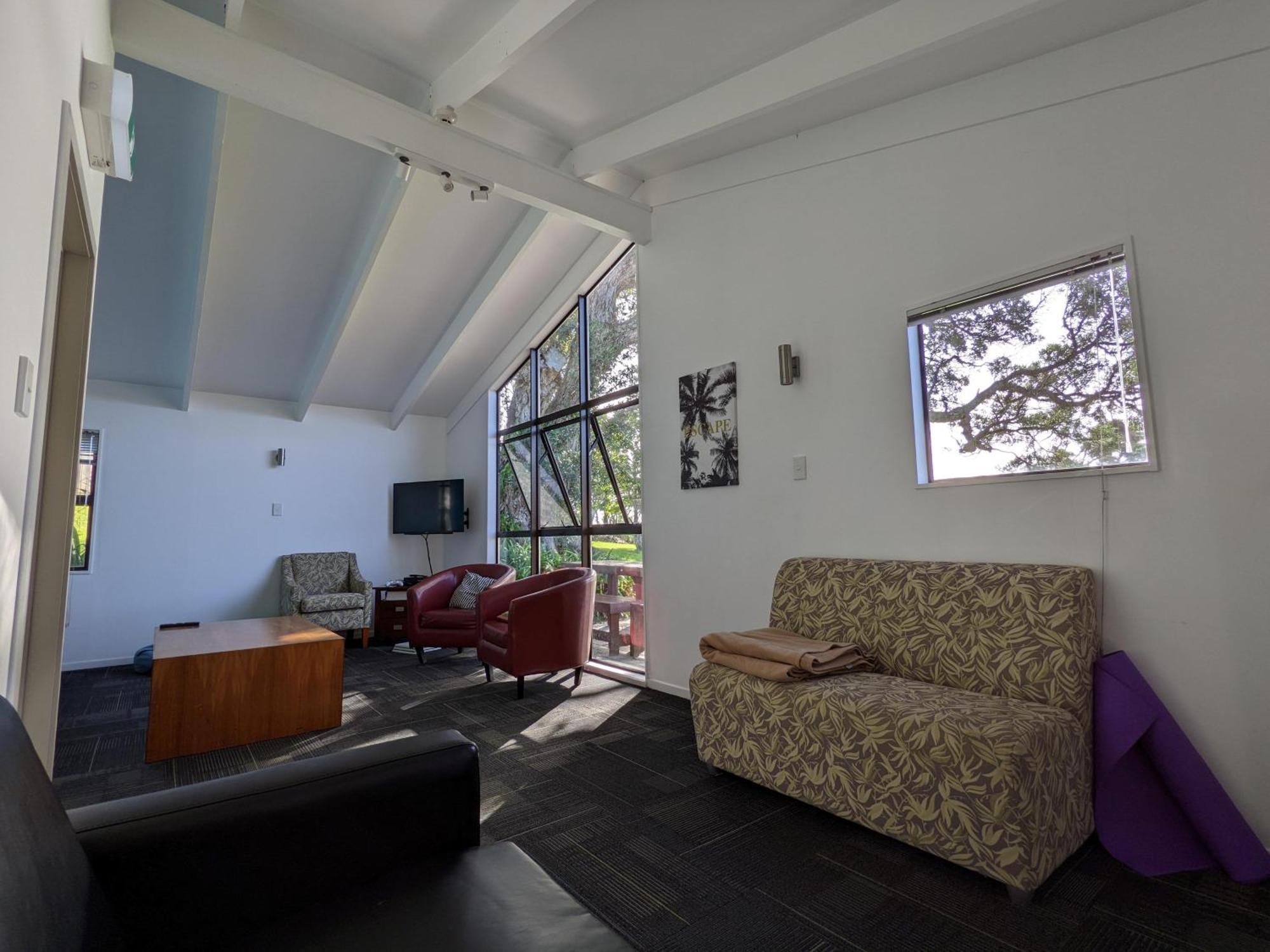Waiheke Backpackers Hostel Onetangi Buitenkant foto