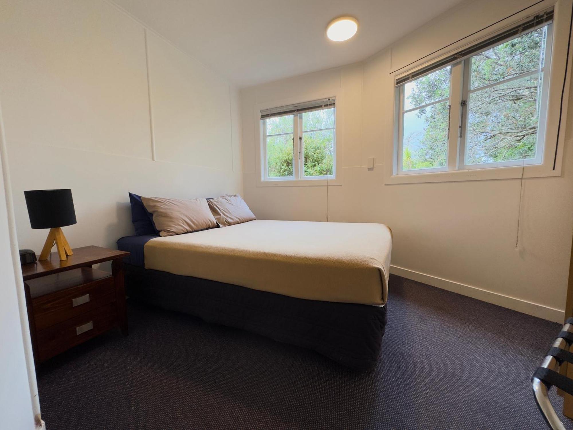 Waiheke Backpackers Hostel Onetangi Buitenkant foto